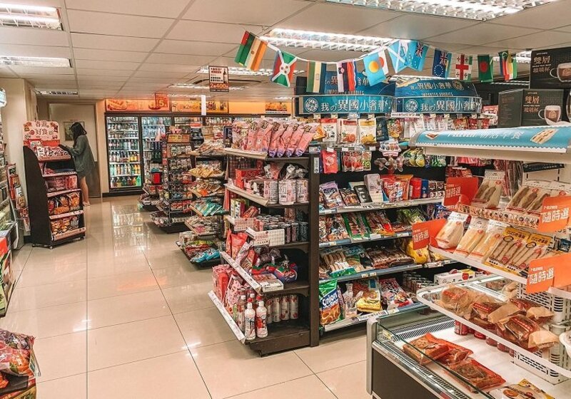 thiết kế siêu thị mini 60m2